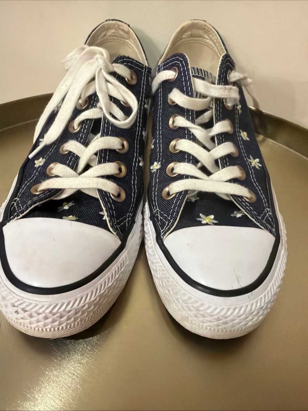 Converse All Star Navy Floral Low-Top Canvas Sneakers size 7